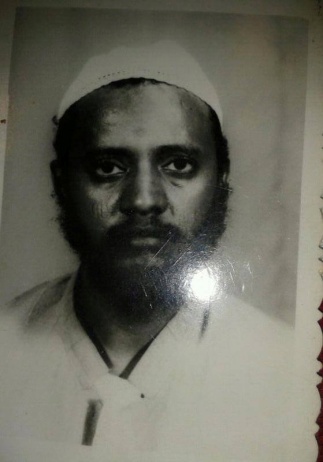 C:\Users\utente\Documents\a.a.a. - THE DISAPPEARED\PICTURES - THE DISAPPEARED - Copia - -\1994- MOHAMED TAHIR MENDER - - KEREN - TEACHER.jpg